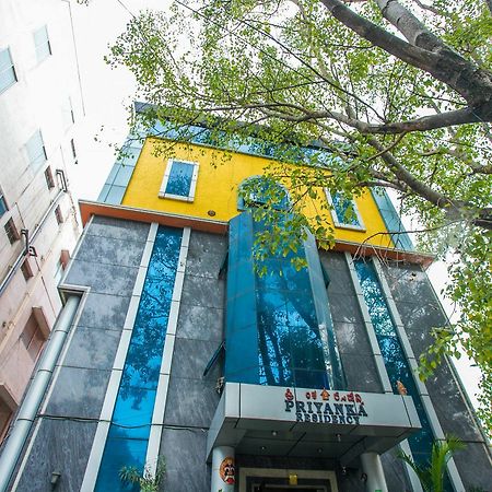 Priyanka Residency Hotel Bangalore Buitenkant foto