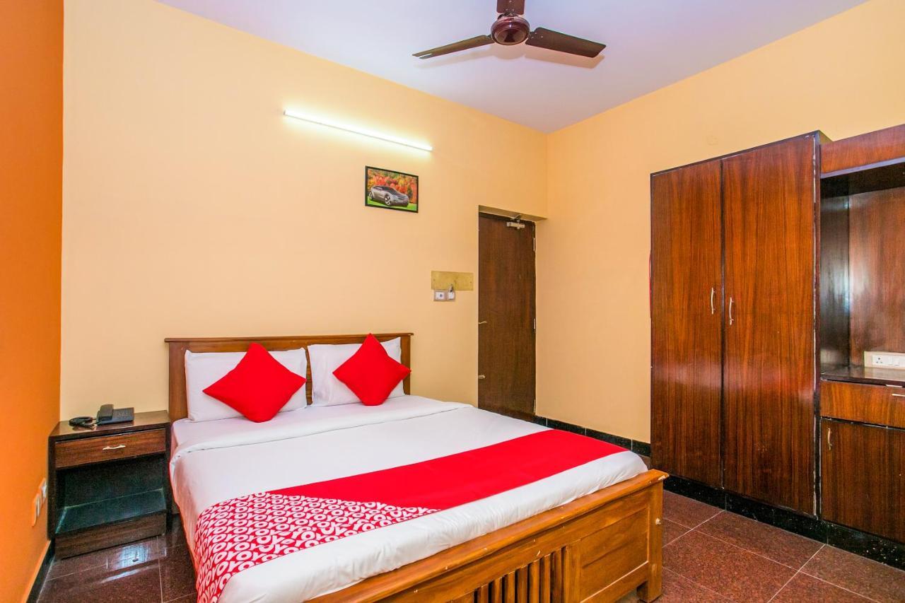 Priyanka Residency Hotel Bangalore Buitenkant foto