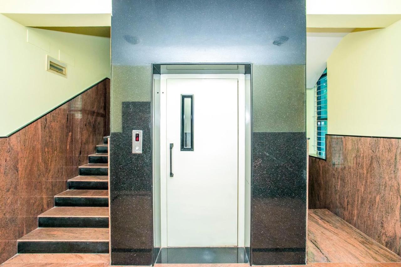 Priyanka Residency Hotel Bangalore Buitenkant foto